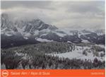 L’Alpe di Siusi innevata nell’immagine scattata dalla webcam RAS il 24 maggio (Foto: Servizio Meteo/RAS)